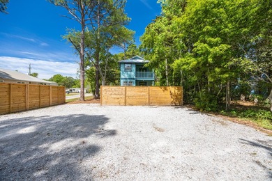 Reduced price-same amazing house! Quaint and serene Florida - photo 21