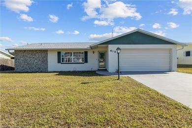 (private lake, pond, creek) Home For Sale in Sebring Florida