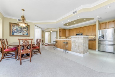 You won't want to miss this gorgeous 3 BR, 2 bath furnished end - photo 6