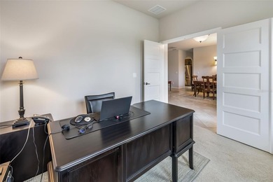 Welcome to 15 Arena Lake Drive, a beautifully finished - photo 8