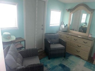Welcome to Hillcrest FL, a 40+ age-qualified, active, and - photo 12
