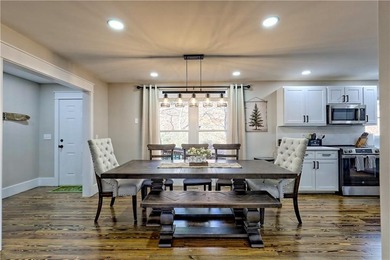 Fully renovated home ideally located between Clayton and Lake