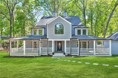 Lake Home For Sale in Berkeley Lake, Georgia