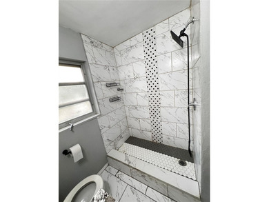 This beautifully maintained 4-bedroom, 2-bath Temple Terrace - photo 22