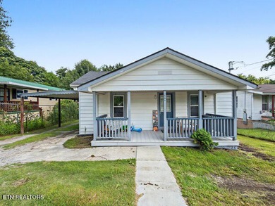 BACK ON MARKET DUE TO BUYER FINANCING FALLING THRU- seller - photo 2