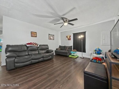 BACK ON MARKET DUE TO BUYER FINANCING FALLING THRU- seller - photo 5