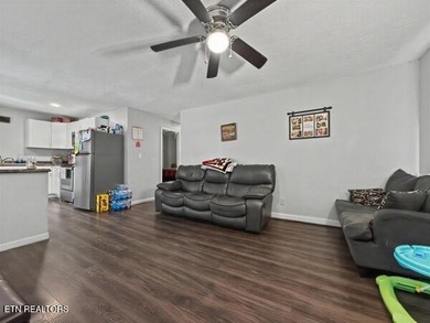 BACK ON MARKET DUE TO BUYER FINANCING FALLING THRU- seller - photo 7