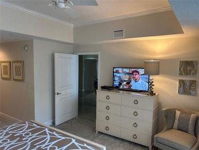 SOUTHERN VIEW! Offered For Sale is a beautiful first floor 3BR - photo 7