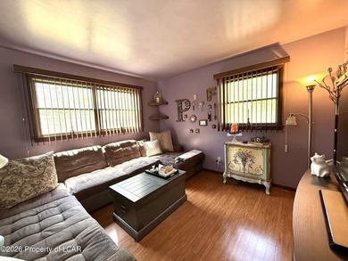 Awesome meticulously maintained 3 BR, 2 Bath Beech Mtn saltbox - photo 13