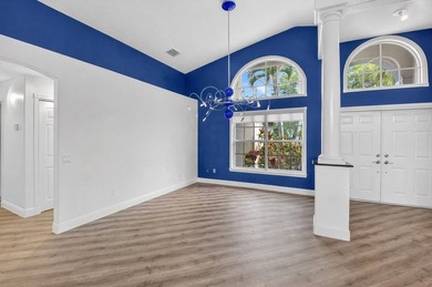Welcome to your new home! As you pull up you will notice full - photo 10