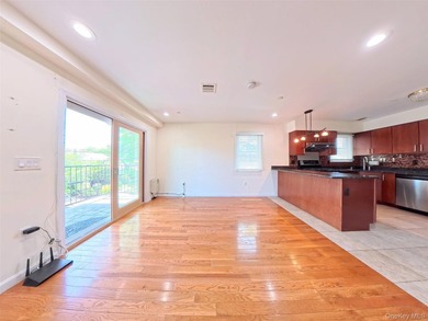 Rare Boutique Duplex Condo in Prime Queens! Offering an - photo 1