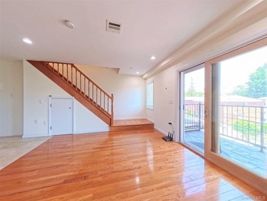 Rare Boutique Duplex Condo in Prime Queens! Offering an - photo 3