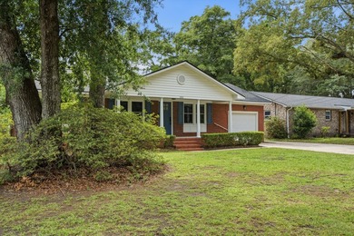 Fully Renovated Wando Woods Gem | Turnkey Living Minutes from - photo 7