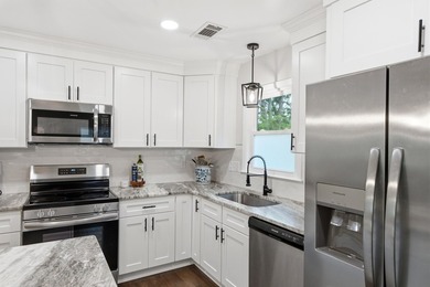 Fully Renovated Wando Woods Gem | Turnkey Living Minutes from - photo 10
