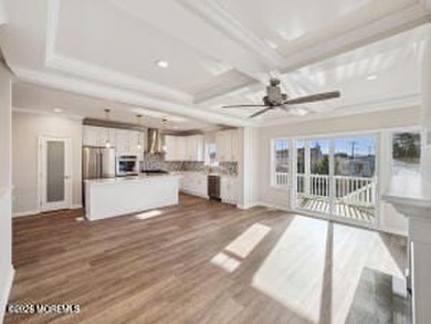 Welcome to coastal perfection in the highly desirable waterfront - photo 9