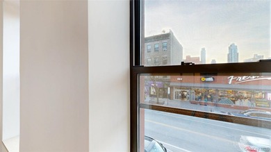 Rent stabilized six-family with a store for sale in a Prime - photo 12