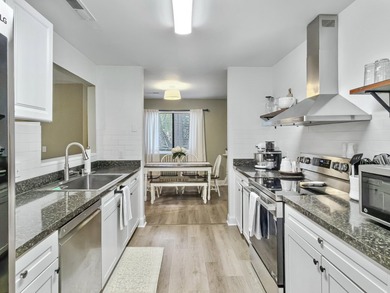 Welcome to easy Lowcountry living in the heart of West Ashley! - photo 5