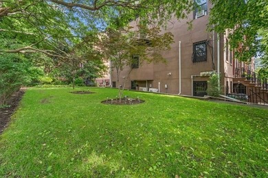 A Rare Corner Brownstone Opportunity in the Heart of Carroll - photo 20