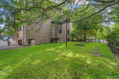A Rare Corner Brownstone Opportunity in the Heart of Carroll - photo 21