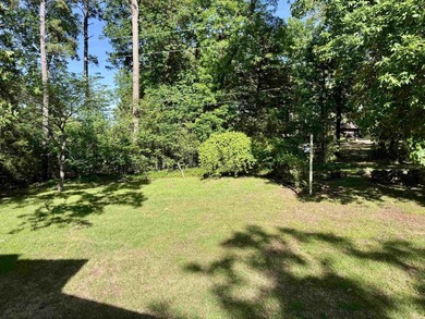 Wonderful 4BR/2BA home in a great neighborhood with a partial - photo 9