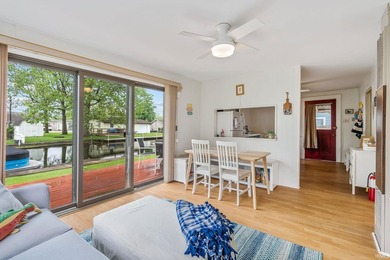 Enjoy waterfront living with this adorable 2-bedroom, 1-bath - photo 9