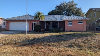 Cape Coral Area Home For Sale in Cape Coral Florida