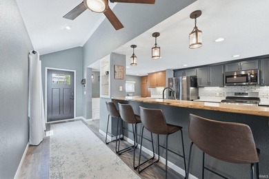 Enjoy stunning lake views from this beautifully updated Sylvan - photo 6