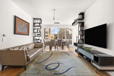 Welcome to this beautifully renovated 3-bedroom, 2-bathroom home - photo 2