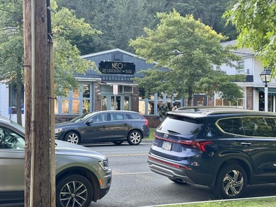 Right in the center of Salisbury on Main St, NEO a profitable