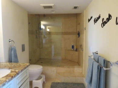 Gorgeous Marina and Coastal Views! 2 Bedroom and 1/2 (1/2 can be - photo 21