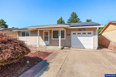 Beautiful well kept home with an open and spacious feel! large