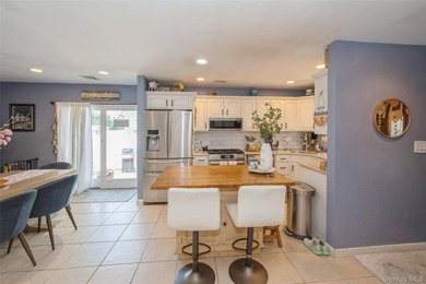 Turnkey 3-bedroom, 2-bathroom ranch-style home with 1-car garage - photo 7