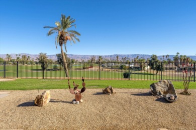 Lakes at Palm Desert Country Club Home For Sale in Palm Desert California