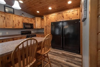 Lovingly well maintained 2 owner 3 bed, 4 bath 2003 built 1752 - photo 15