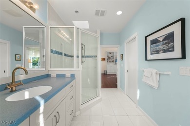 Stunning Lakefront Home Perfect for Nature Lovers Welcome to - photo 31