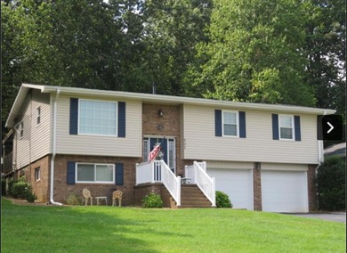 Lake Home For Sale in Madisonville, Kentucky