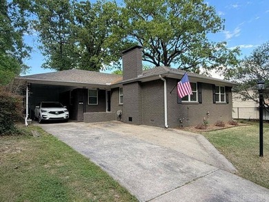 Lakewood Lakes Home Active Under Contract in North Little Rock Arkansas