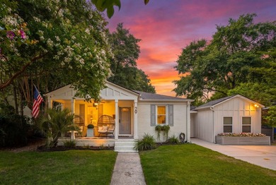 Welcome to 29 Campbell Drive, a truly one-of-a-kind designer - photo 2