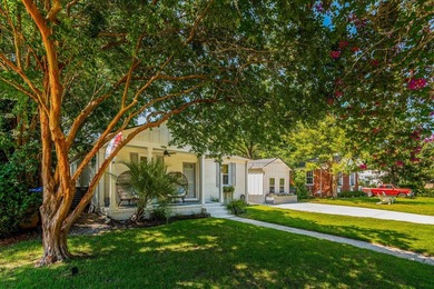 Welcome to 29 Campbell Drive, a truly one-of-a-kind designer - photo 6