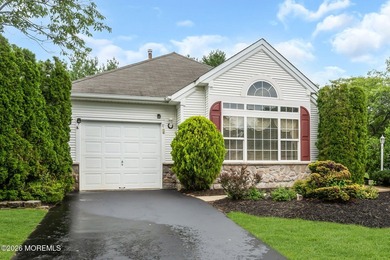 Welcome to this beautifully maintained Extended Sienna I model - photo 3