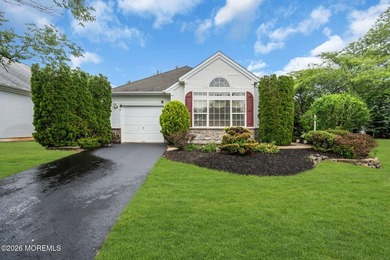 Welcome to this beautifully maintained Extended Sienna I model - photo 5