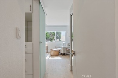 Welcome to 30 Reef #3 where ocean & canal views meet modern - photo 15