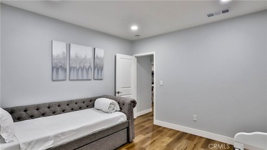 Property to be delivered vacant by close of escrow. Beautifully - photo 17
