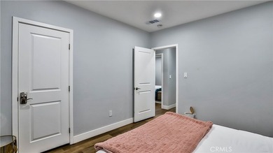 Property to be delivered vacant by close of escrow. Beautifully - photo 23