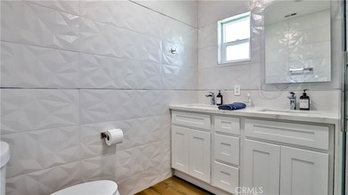 Property to be delivered vacant by close of escrow. Beautifully - photo 27