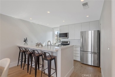 Welcome to 30 Reef #3 where ocean & canal views meet modern - photo 30