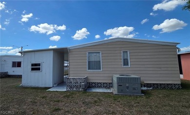 IMMACULATE & SPACIOUS! This fully-furnished double-wide is one - photo 34