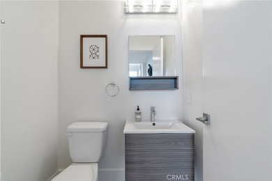 Welcome to 30 Reef #3 where ocean & canal views meet modern - photo 37
