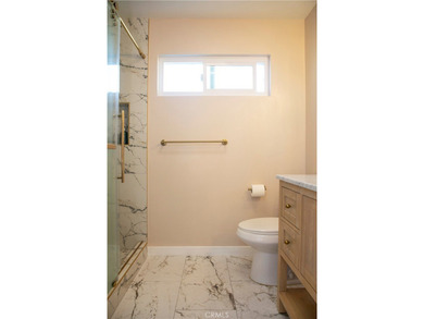 Recently renovated corner unit condo with a smart layout and