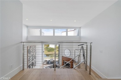 Welcome to 30 Reef #3 where ocean & canal views meet modern - photo 41